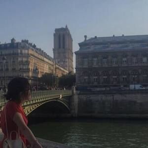 Meet your Posher, Maira